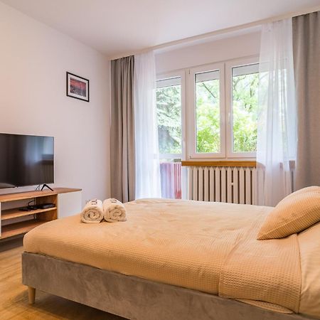 Apartamento Krakow Czyzyny - Terrace By Rentujemy Exterior foto